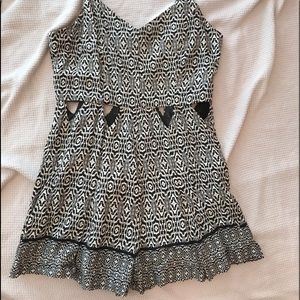Mid drift cut-out romper